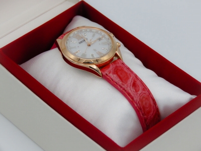 セイコー 電波腕時計 ルキア レディス SSQV042 化粧箱の内箱6