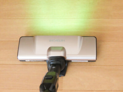 日立ラクかるパワーブーストサイクロンPV-BHL3000Jの緑色LEDライト（ごみくっきりライト）2