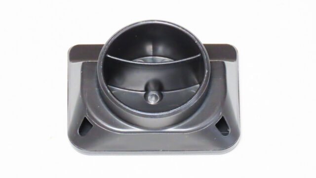 日立の炊飯器RZ-TS105Mの蒸気キャップ（裏側）